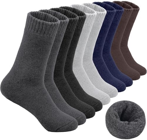 Cozy Wool Socks: Ultimate Winter Warmth!