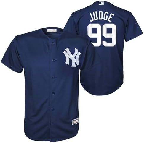 Get ready to cheer for Aaron Judge in his navy alternate jersey!